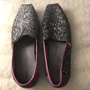 Woman’s purple glitter/sparkle Toms flats size 8.5